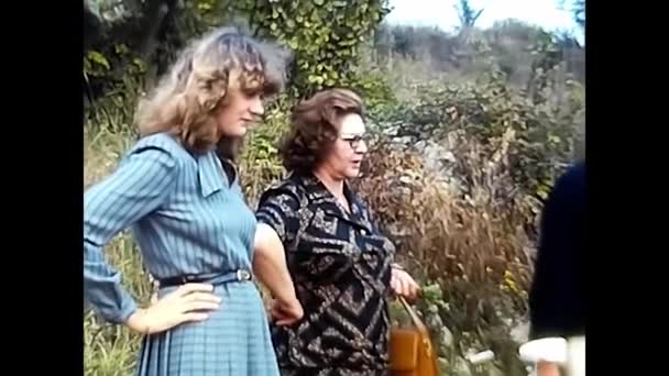 Novara Itálie Březen 1980 Lidé Mluví Venkově Let — Stock video