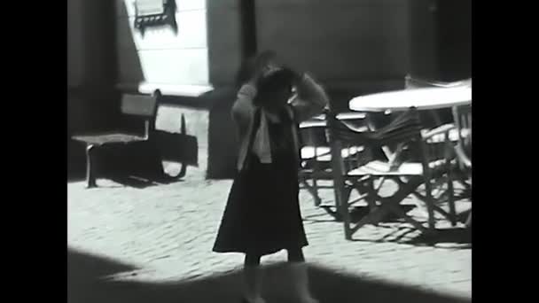 Valle Aosta Ιταλία Ιουνίου 1950 Κοινωνική Ζωή Των Ανθρώπων Στο — Αρχείο Βίντεο