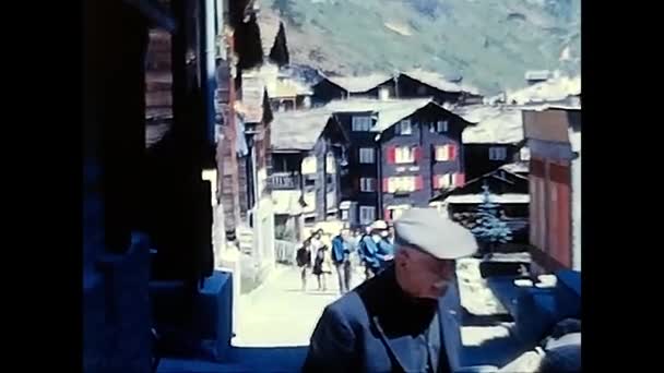 Vallese Switzerland May 1980 Valais Landscape Seen Different Perspectives 1980S — Vídeo de Stock