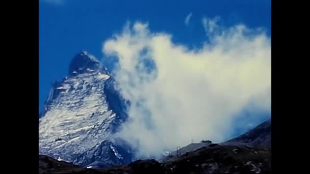 Tal Schweiz Mai 1980 Walliser Landschaft Aus Verschiedenen Perspektiven Aus — Stockvideo