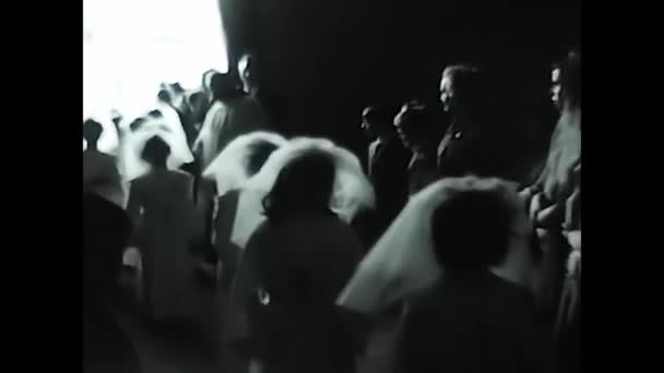 Milano Włochy Maja 1960 Dzieci Podczas Ceremonii Komunii Tych — Wideo stockowe
