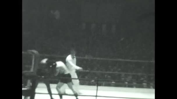 Rom Italien März 1950 Boxkampf Schwarz Weiß — Stockvideo