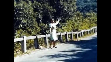 Monteluco, İtalya 12 Mayıs 1950: aile 1950 'lerde tatilde.