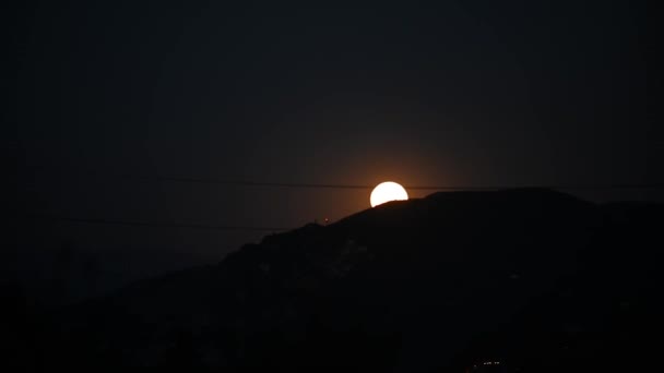 Время Восходящей Луны Летом — стоковое видео