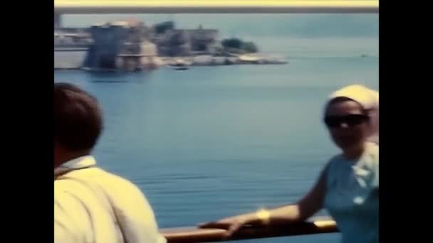 Roma Giugno 1960 Persone Vacanza Una Nave Crociera Degli Anni — Video Stock