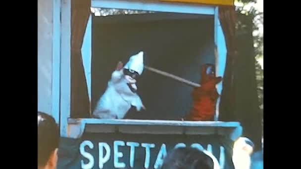 Ciampedias Italy March 1960 Puppet Theater 1960S — Stock Video