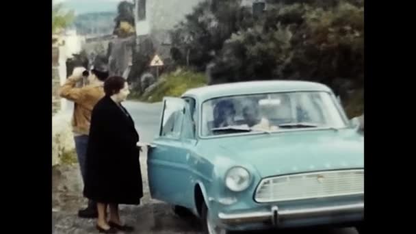 Argentario Italy March 1960 Family Vintage Car Parked Pitch 1960S — Video Stock