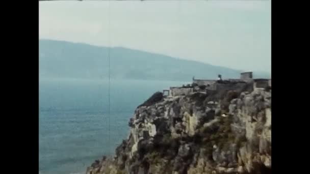 Argentario Ιταλία Μάρτιος 1960 Τοπίο Του Βράχου Και Της Θάλασσας — Αρχείο Βίντεο