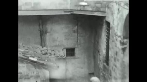 Gubbio Italy 1960 Gubbio Сільське Життя Чорно Білими Людьми — стокове відео