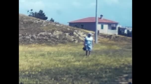 Pompei Italia Marzo 1960 Gente Pranzo Ristorante Vestita Elegantemente Dopo — Video Stock