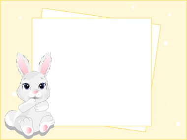 Sarı çerçeveli, Paskalya konseptli, boş beyaz tebrik kartı yakınında çizgi film tavşanı tasviri 