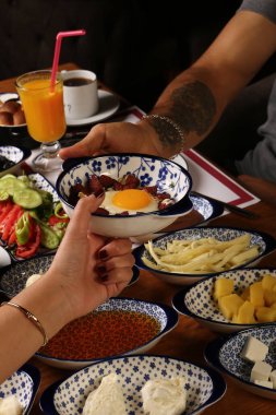 zengin ve leziz Türk Kahvaltı