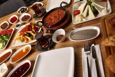 zengin ve leziz Türk Kahvaltı