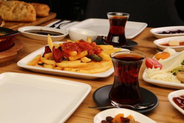 zengin ve leziz Türk Kahvaltı