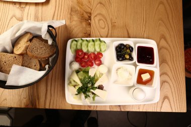 zengin ve leziz Türk Kahvaltı