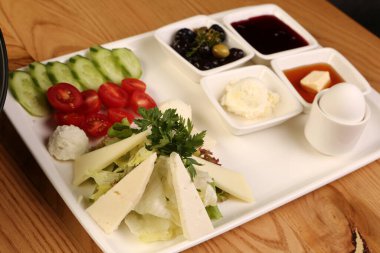 zengin ve leziz Türk Kahvaltı