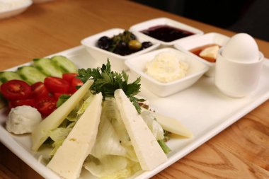 zengin ve leziz Türk Kahvaltı