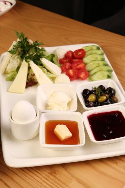 zengin ve leziz Türk Kahvaltı