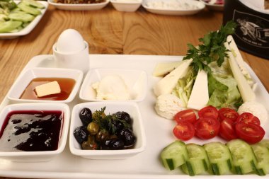 zengin ve leziz Türk Kahvaltı