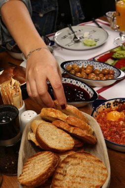 zengin ve leziz Türk Kahvaltı
