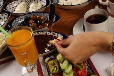 zengin ve leziz Türk Kahvaltı