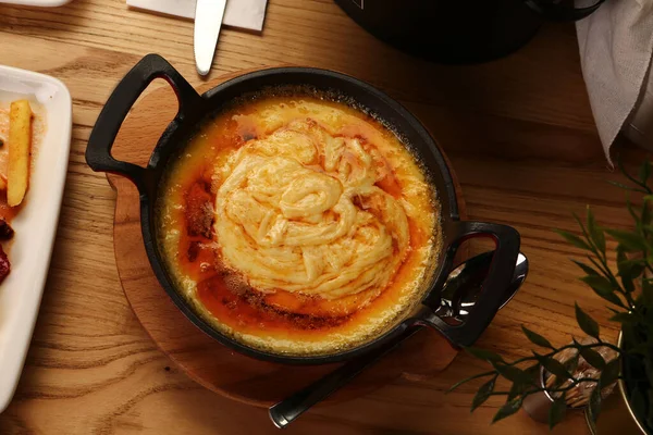 zengin ve leziz Türk Kahvaltı