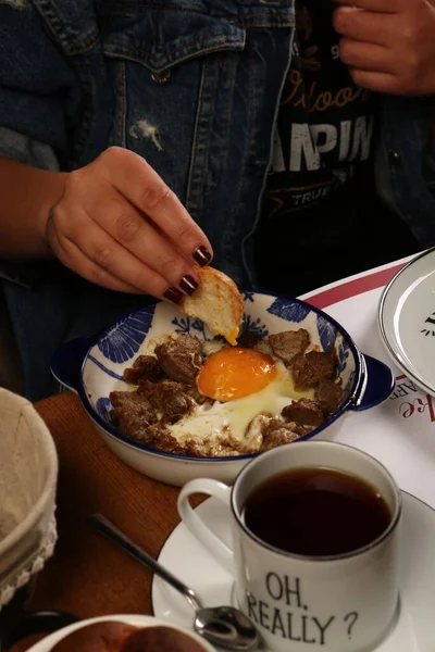 zengin ve leziz Türk Kahvaltı