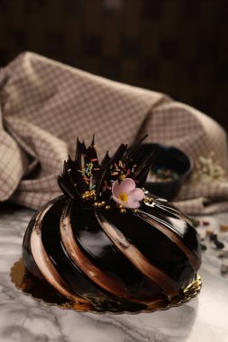 Masada lezzetli bir pasta var.