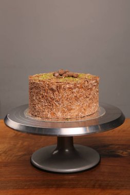 Masada lezzetli bir pasta var.