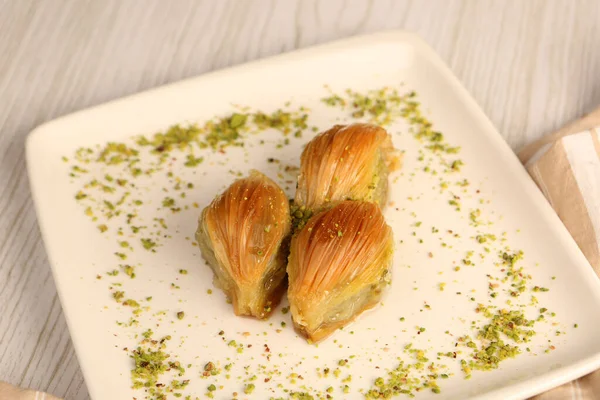 Traditionele Turkse Dessert Baklava Met Cashew Walnoten Zelfgemaakte Baklava Met — Stockfoto