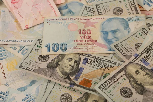 Τουρκικά Τραπεζογραμμάτια Λιρών Και Δολάρια Ηπα — Φωτογραφία Αρχείου