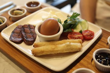 zengin ve leziz Türk Kahvaltı