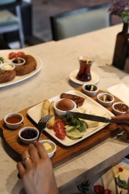 zengin ve leziz Türk Kahvaltı