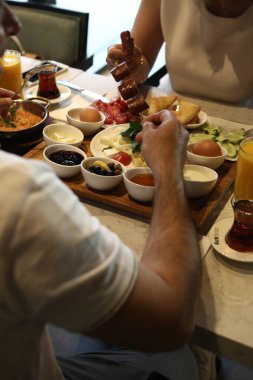 zengin ve leziz Türk Kahvaltı