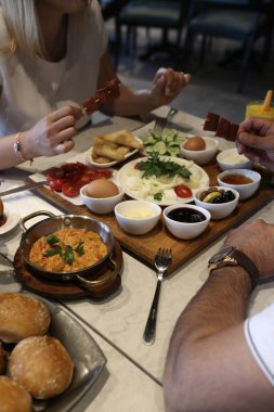 zengin ve leziz Türk Kahvaltı