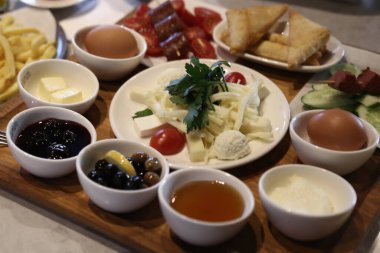 zengin ve leziz Türk Kahvaltı
