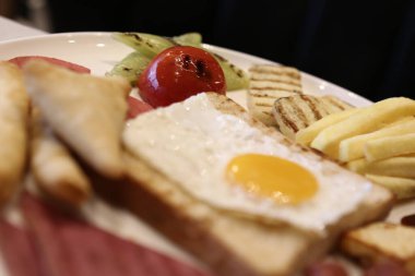 zengin ve leziz Türk Kahvaltı