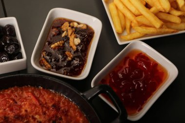 zengin ve leziz Türk Kahvaltı