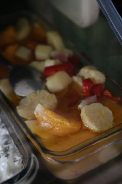 Geleneksel Türk ve Yunan yemek meze masası