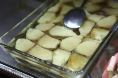 Geleneksel Türk ve Yunan yemek meze masası