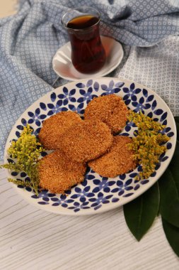 Koyu çikolata parçaları ile tanımlama