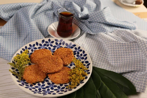 Koyu çikolata parçaları ile tanımlama