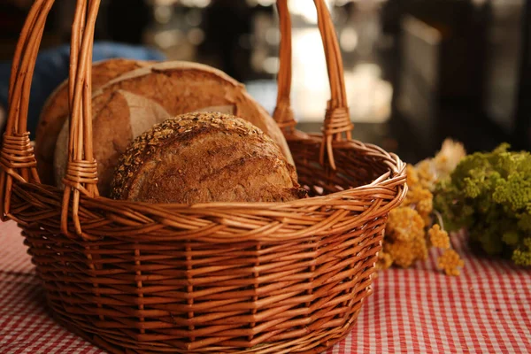 Lezzetli doğal estetik fırınlanmış ekmek