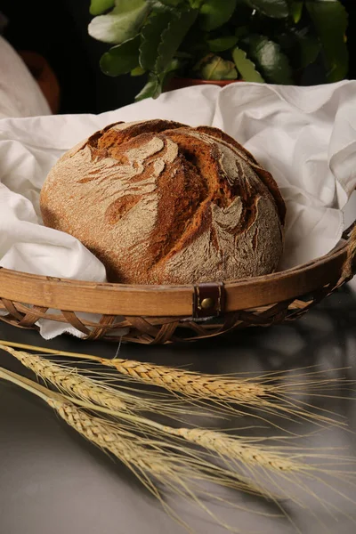 Delikat Naturligt Estetiskt Bakat Bröd — Stockfoto