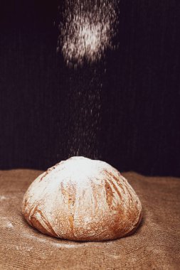 Lezzetli doğal estetik fırınlanmış ekmek