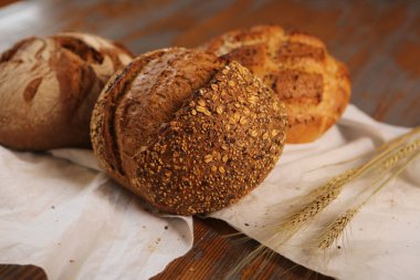 Lezzetli doğal estetik fırınlanmış ekmek