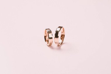 Elmas Mücevherler ve Moda Mücevherleri