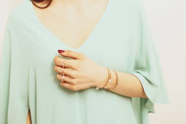 Elmas Mücevherler ve Moda Mücevherleri