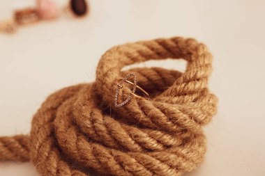 Elmas Mücevherler ve Moda Mücevherleri