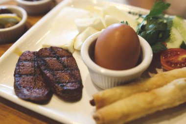 zengin ve leziz Türk Kahvaltı